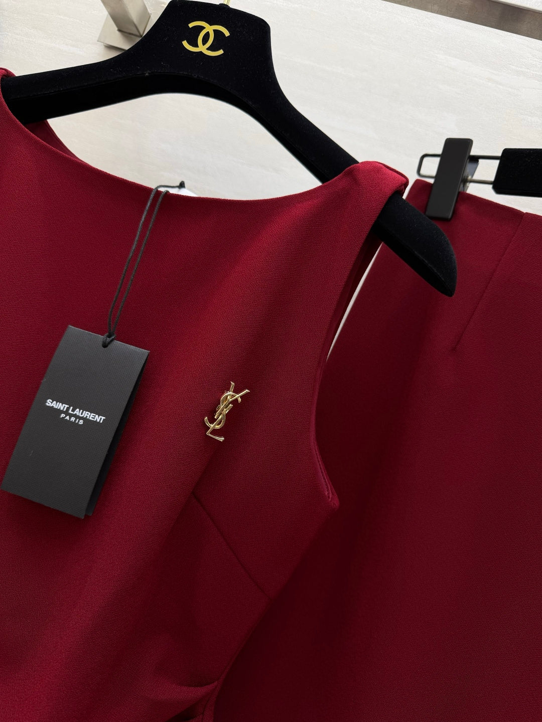 YSL 26s Sleeveless Vest + Straight Skirt Set Burgundy Linen 422159