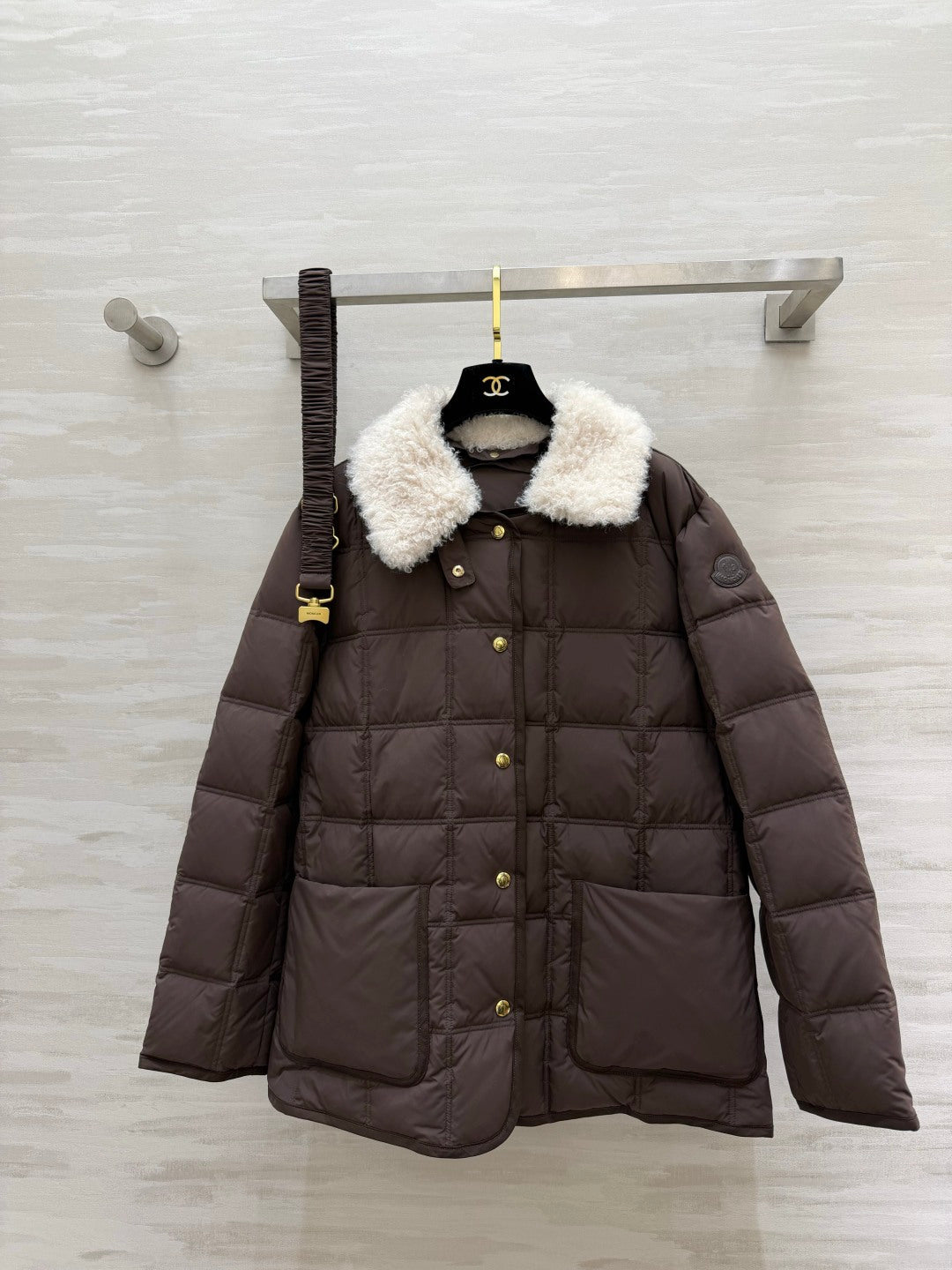 Moncler 26s Jacket Mid-Length Down Jacket Brown Nylon Shearling 427374