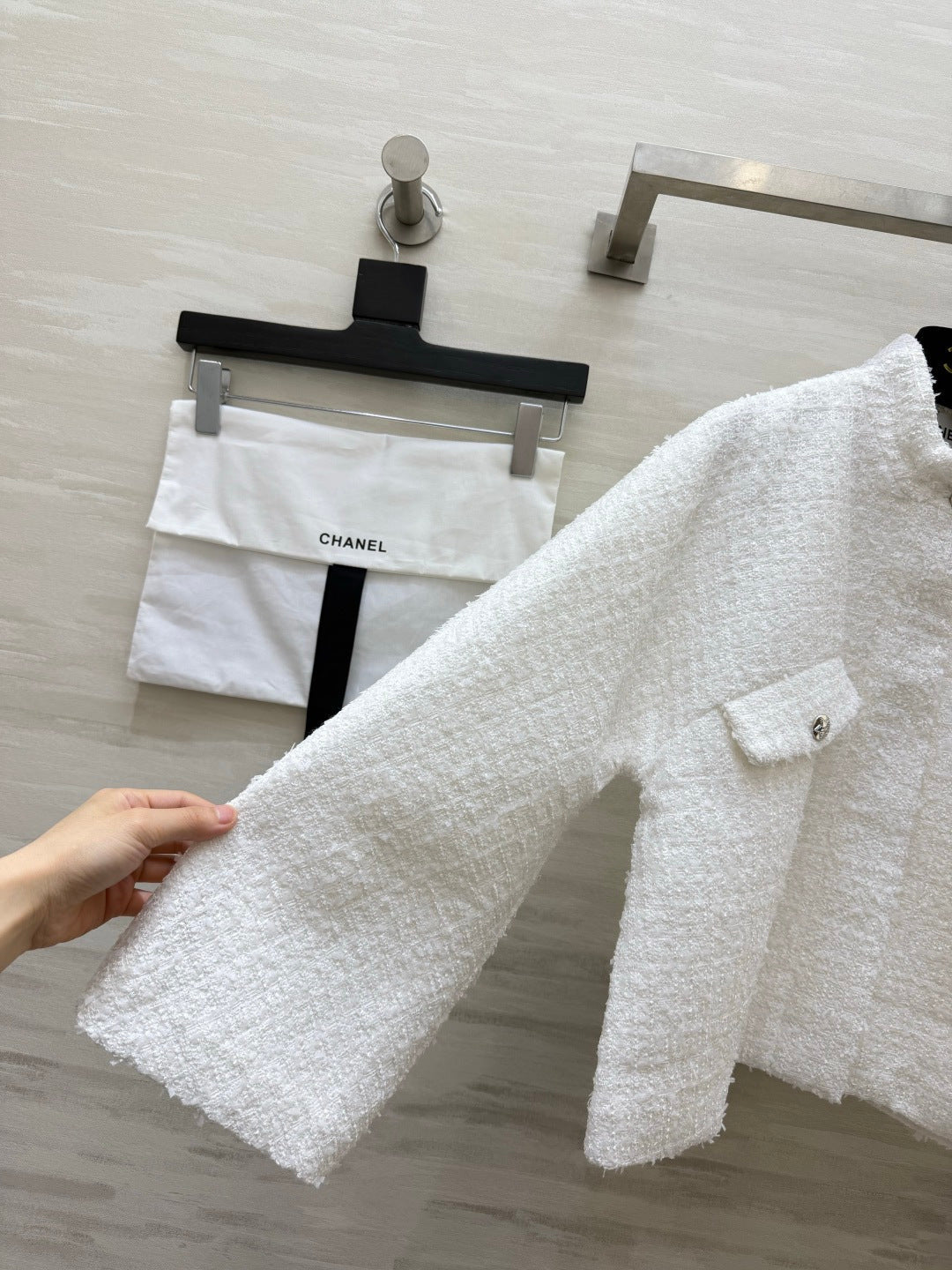 Chanel 26s White Tweed Jacket Style 435357