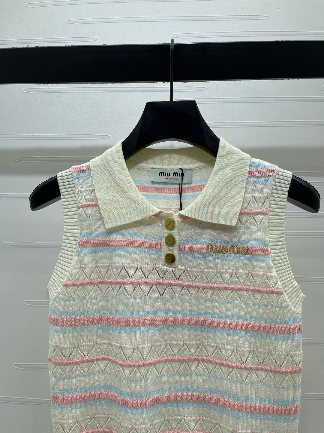 Miu 26s Collared Knit Vest Cream Wool Acrylic Nylon 401599