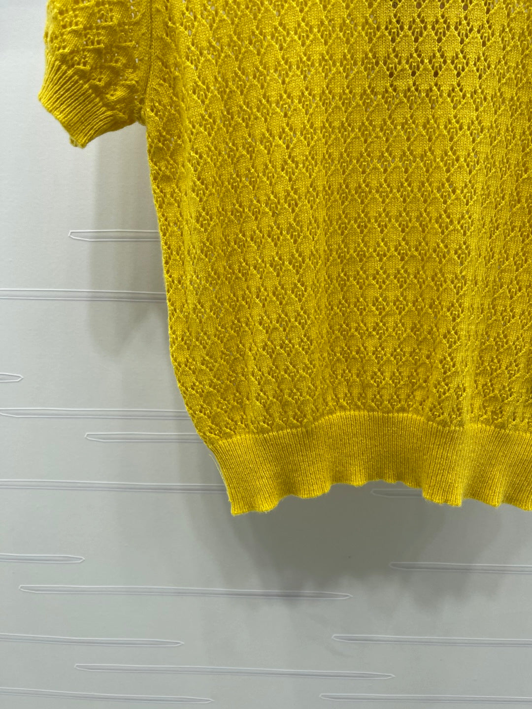 Miu 26s Neck Knit Short-Sleeved Top Yellow Wool 410768