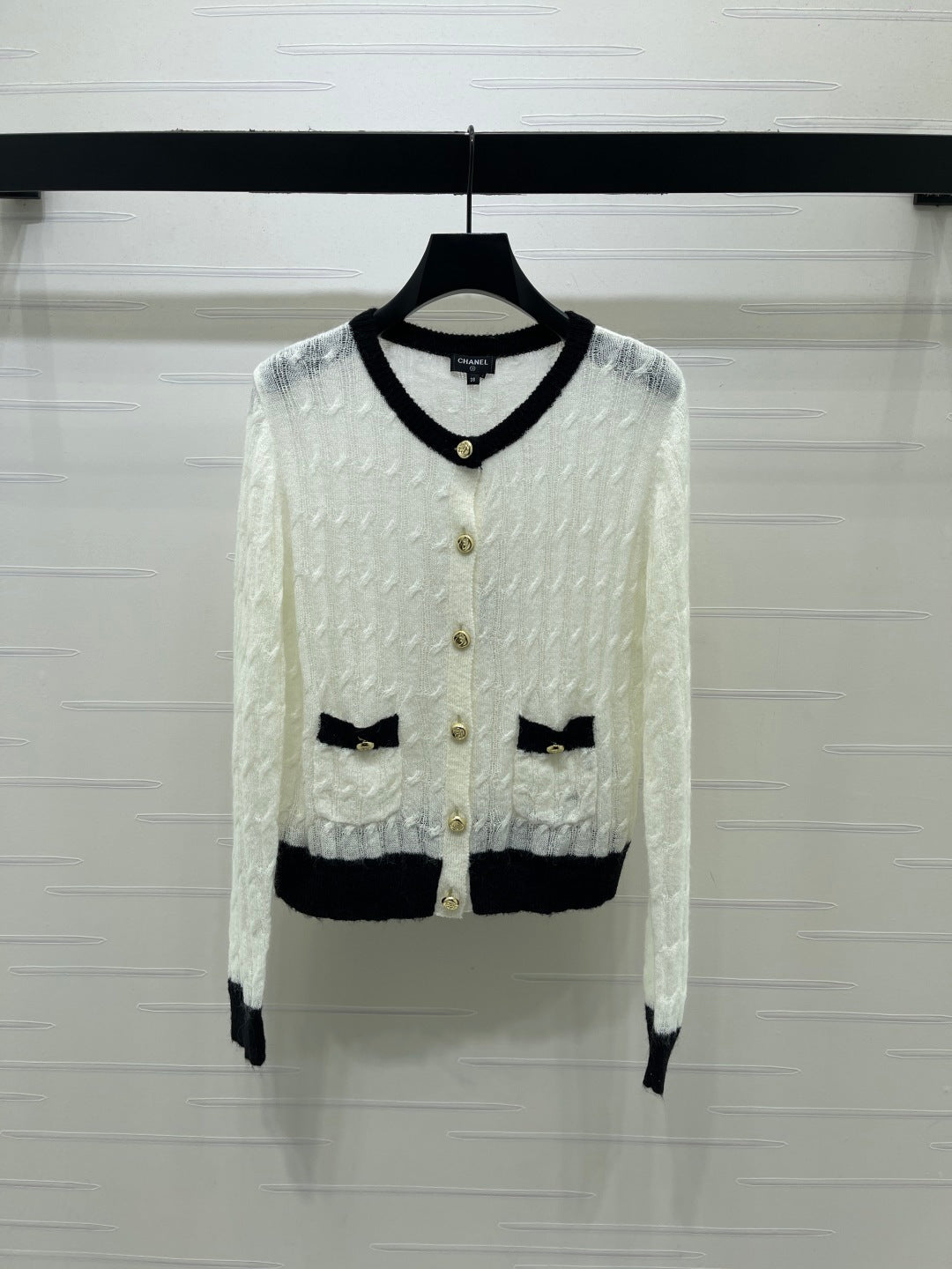 CC 26s Neck Knit Long Sleeve Cardigan Cream Wool Nylon 413356