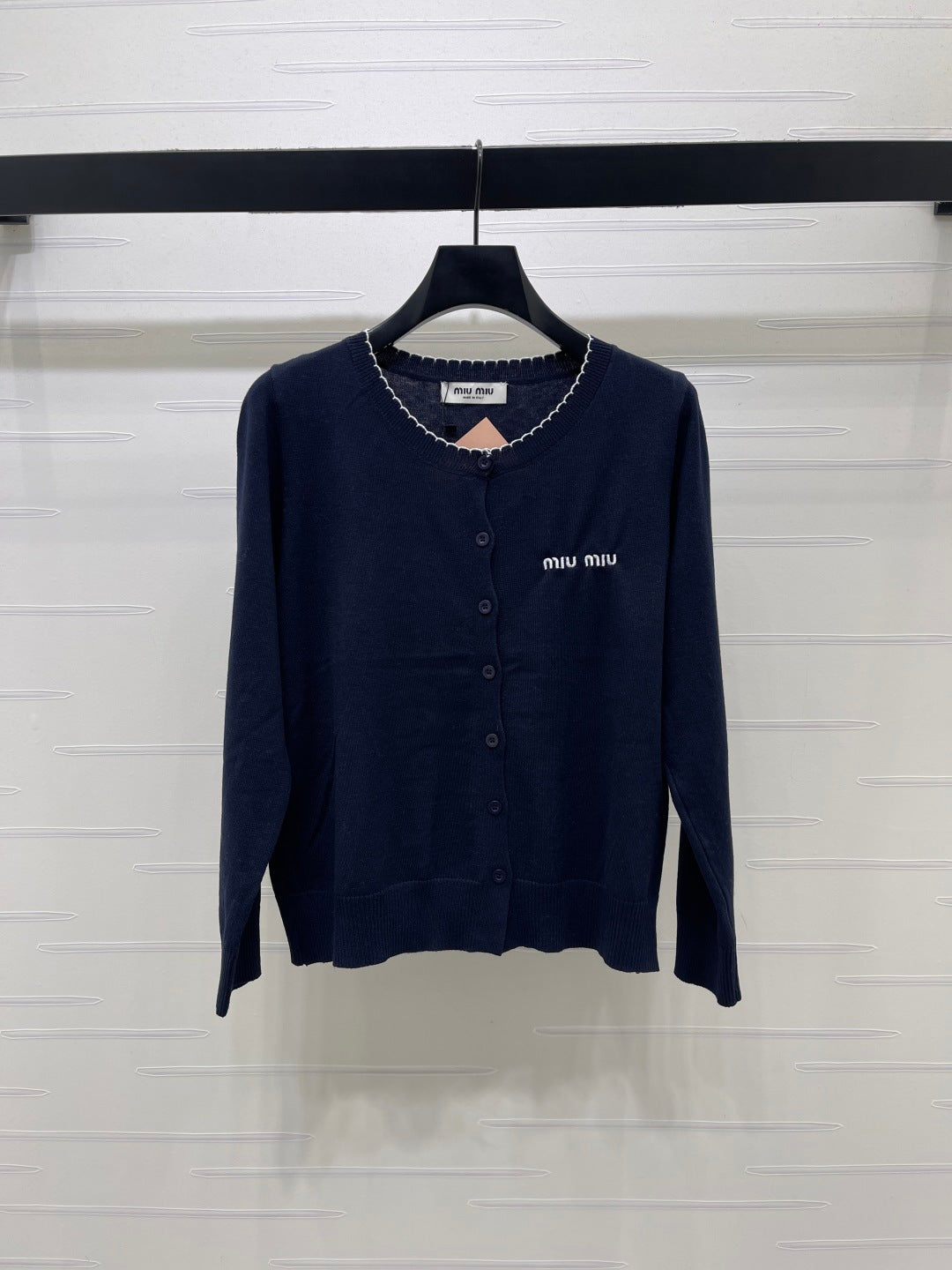 Miu 26s Round Neck Long-Sleeved Cardigan Navy Blue Wool 422011