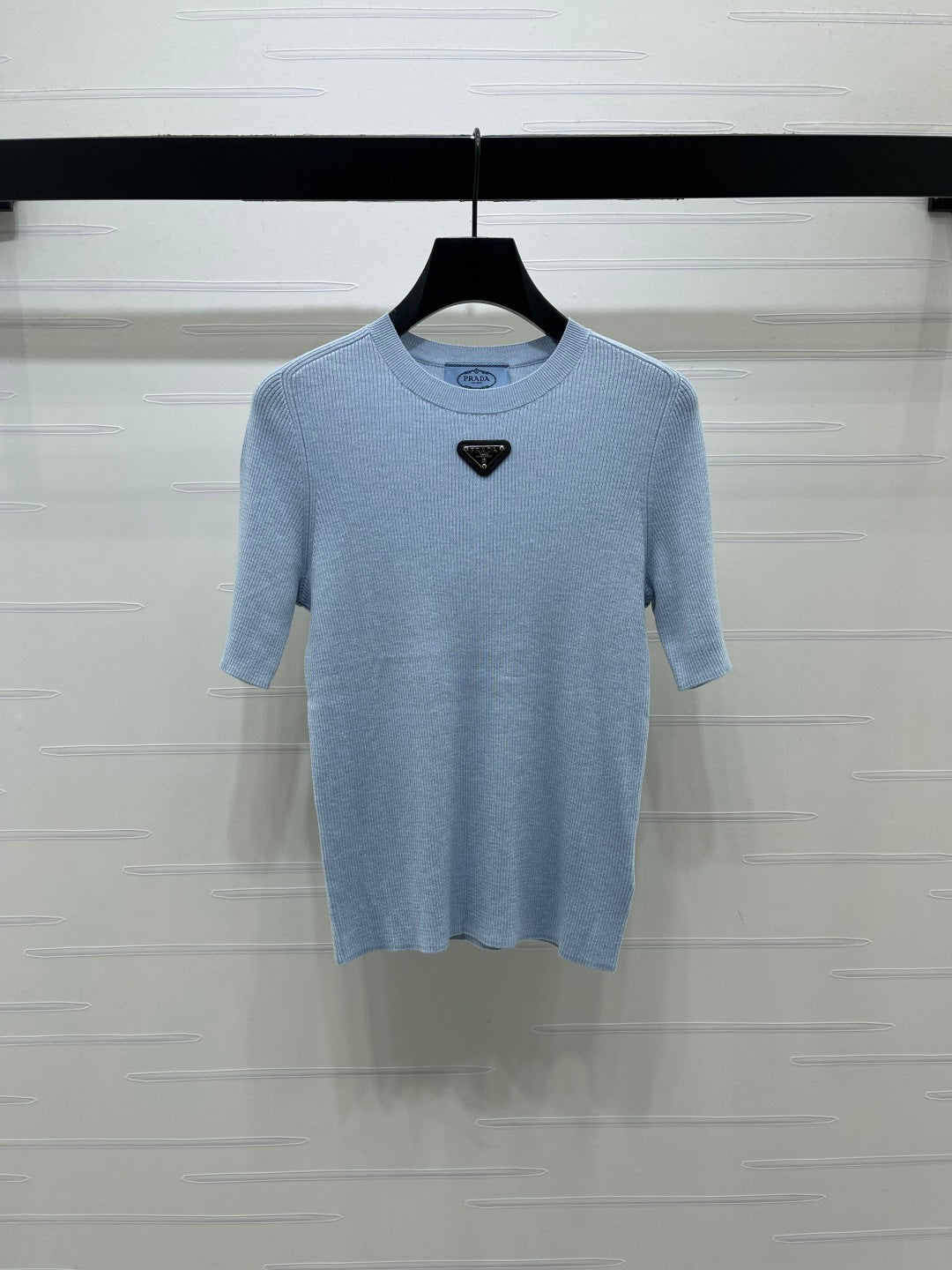 Prada 26s Round Neck Slim Fit Knit Short-Sleeve Top Light Blue Wool 421997
