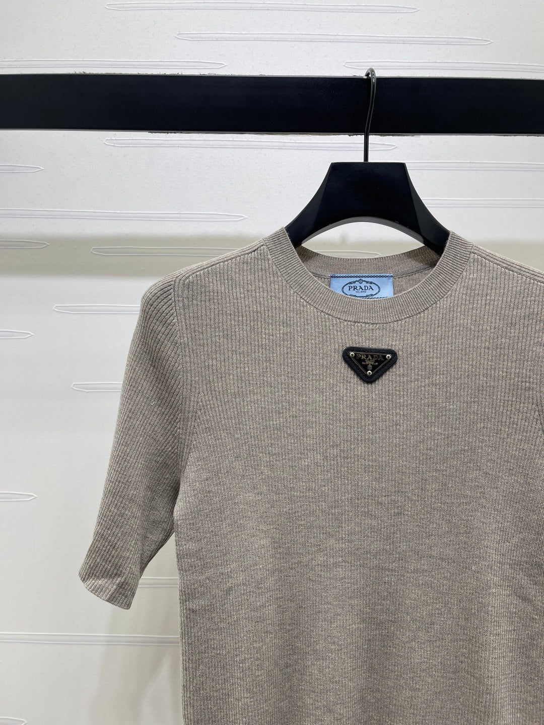Prada 26s Round Neck Slim Fit Knit Short-Sleeve Top Light Taupe Wool 421995