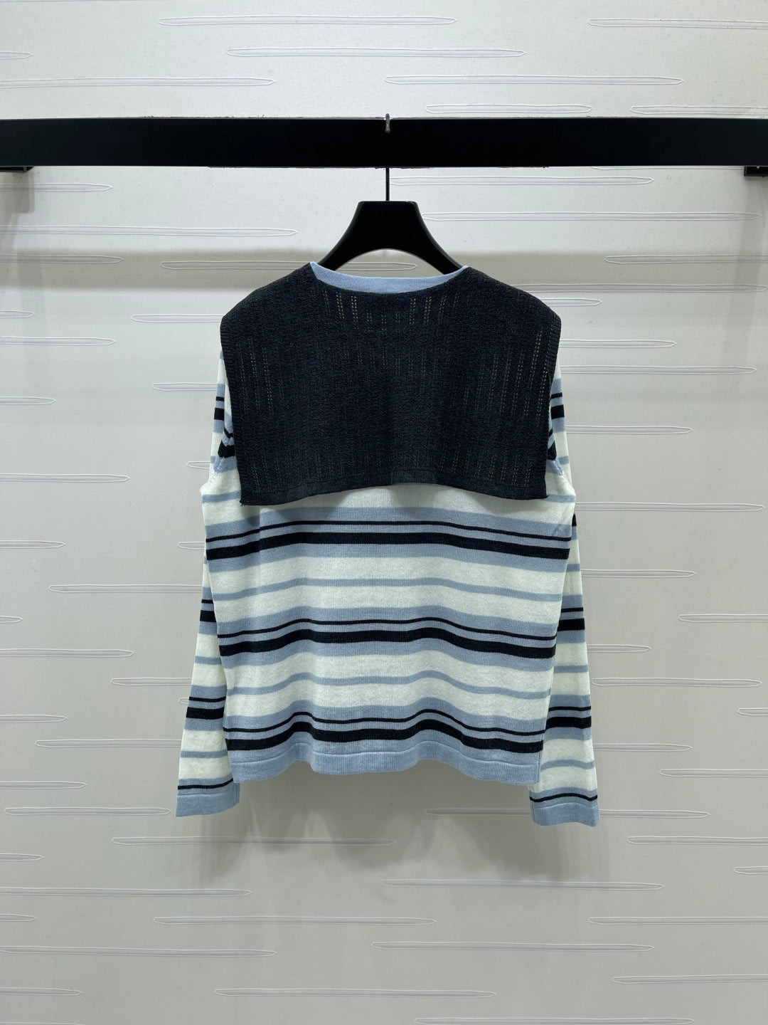 Miu 26s Striped Shawl Knit Long-Sleeved Top Cream Blue Wool 423904