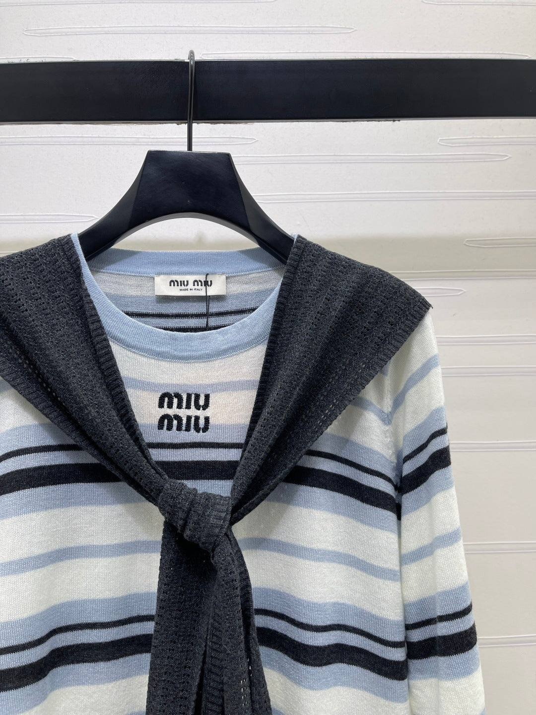 Miu 26s Striped Shawl Knit Long-Sleeved Top Cream Blue Wool 423904