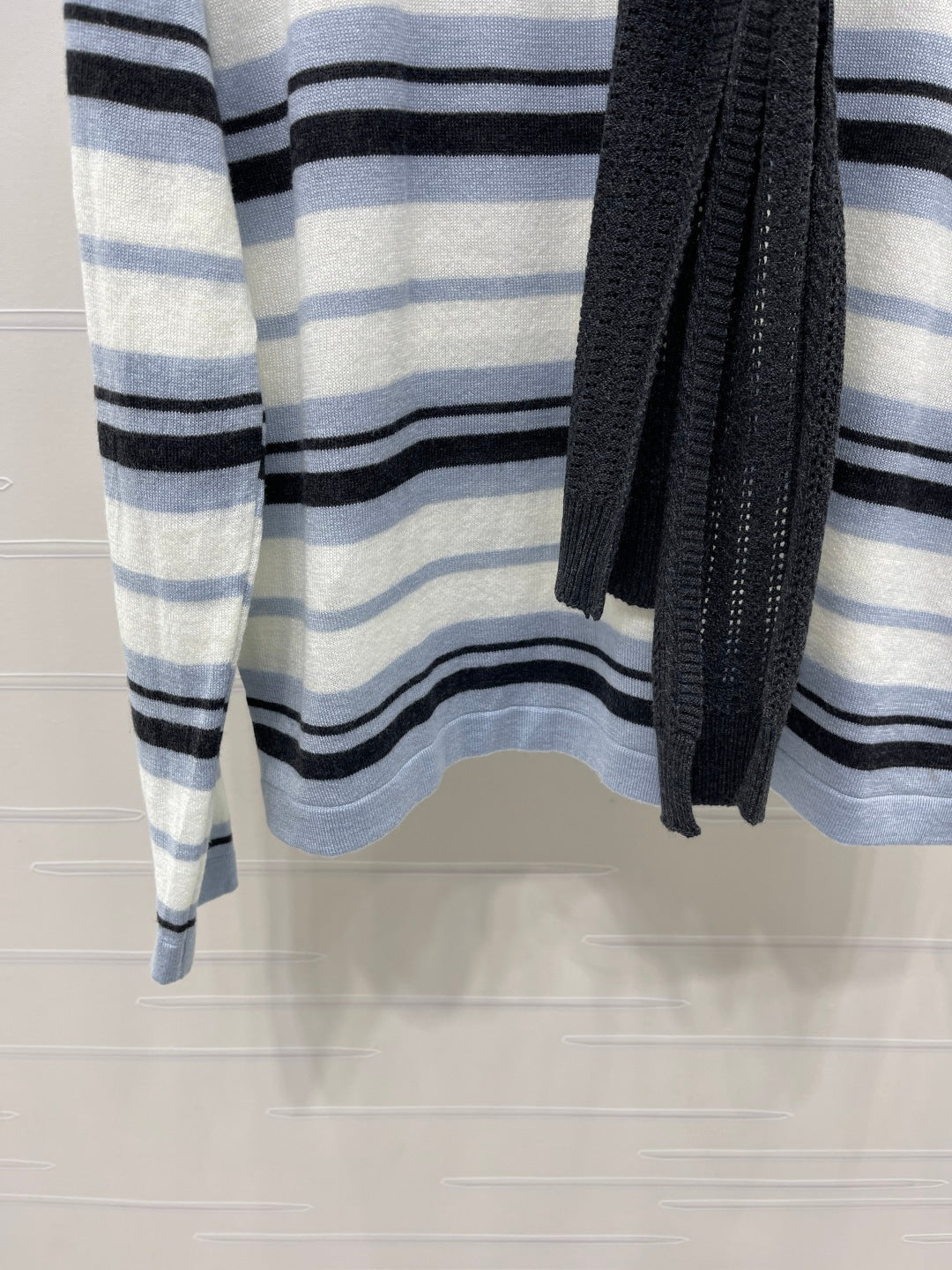 Miu 26s Striped Shawl Knit Long-Sleeved Top Cream Blue Wool 423904