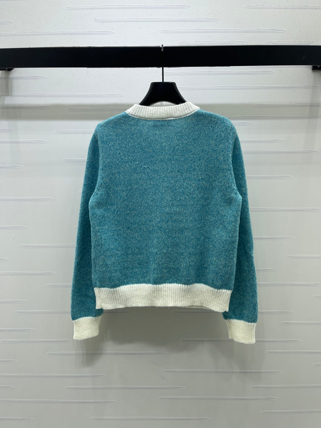 Chanel 26s Contrast Trim Crewneck Wool Silk Cardigan 439833