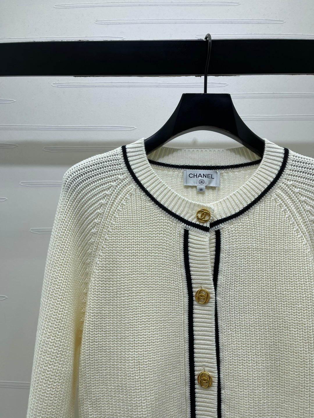 Chanel 26s Contrast Trim Knit Cardigan 439875