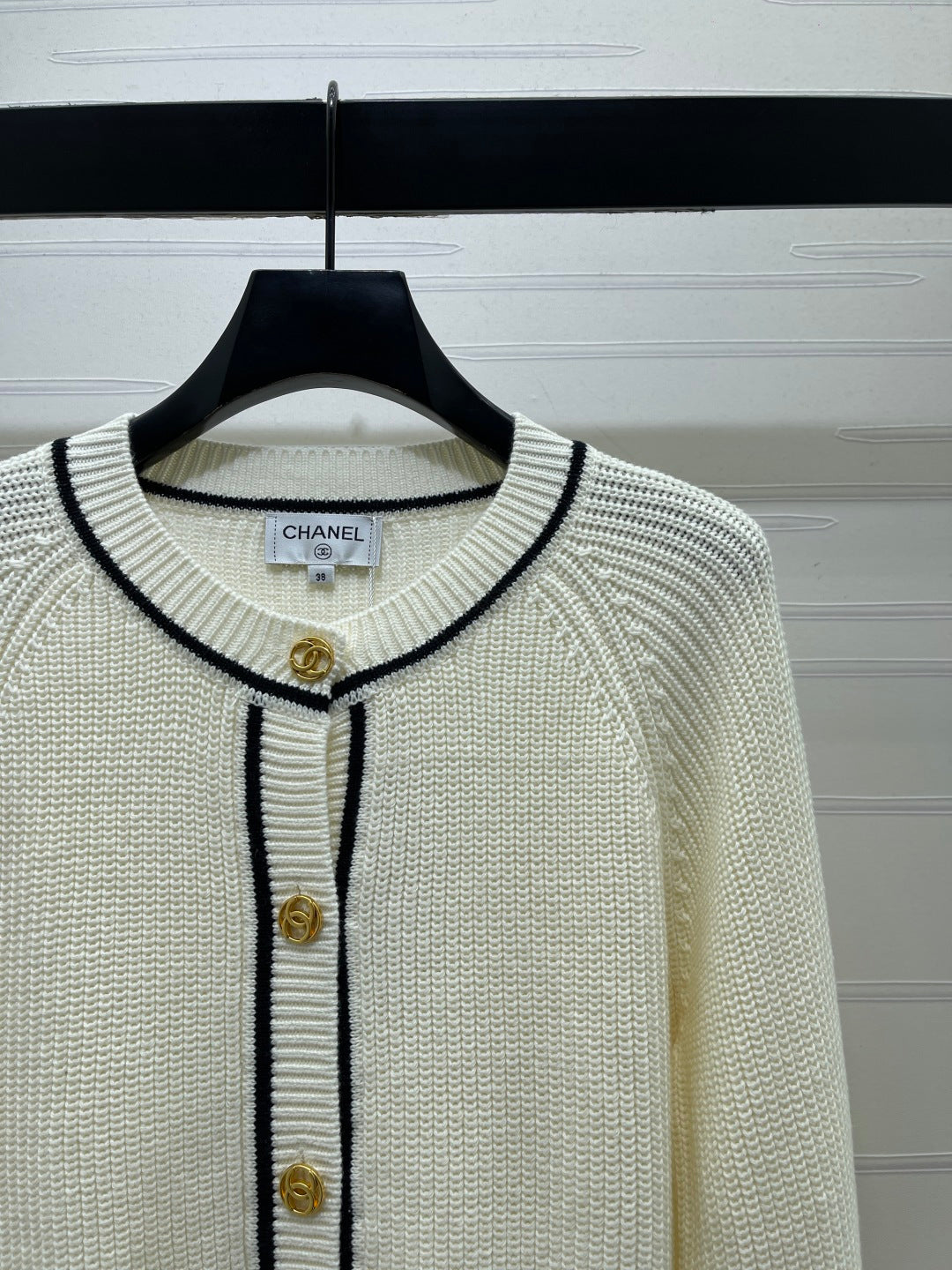 Chanel 26s Contrast Trim Knit Cardigan 439875