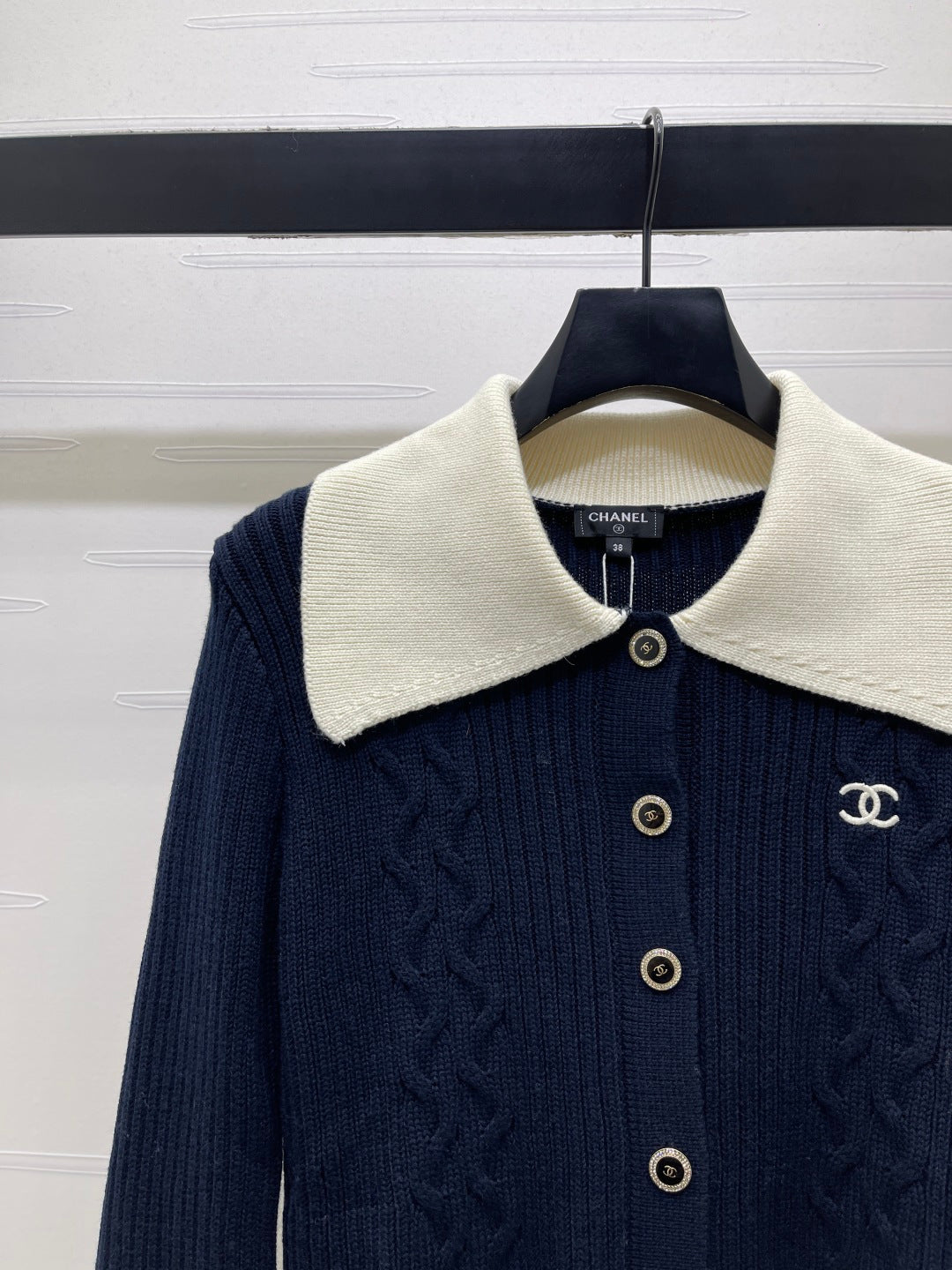 CC 26s Cable Knit Cardigan Wool White Knit 439828