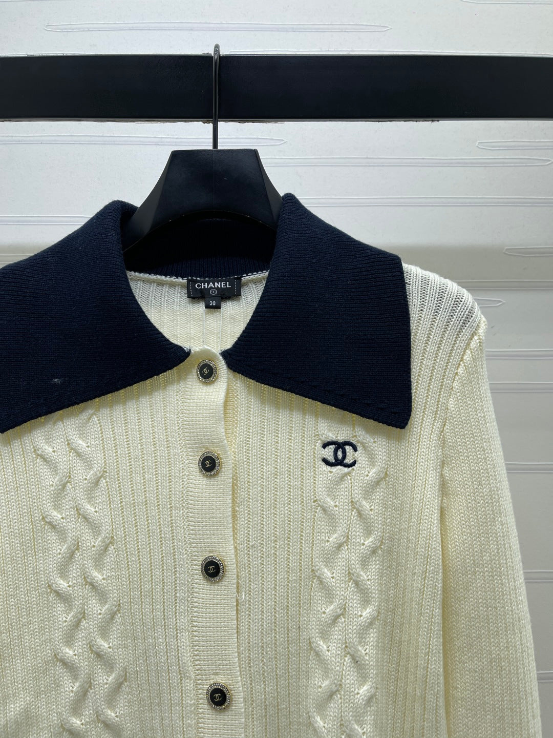 CC 26s Cable Knit Cardigan Wool White Knit 439827