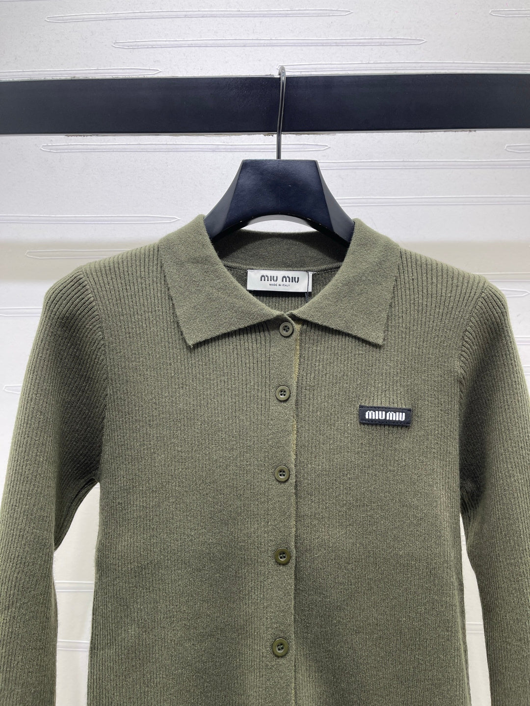 MM 26s Ribbed Cardigan Wool Olive Green Knit 439818