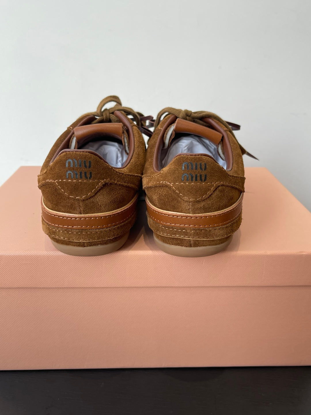 MiuMiu 25 sneaker brown suede 521965