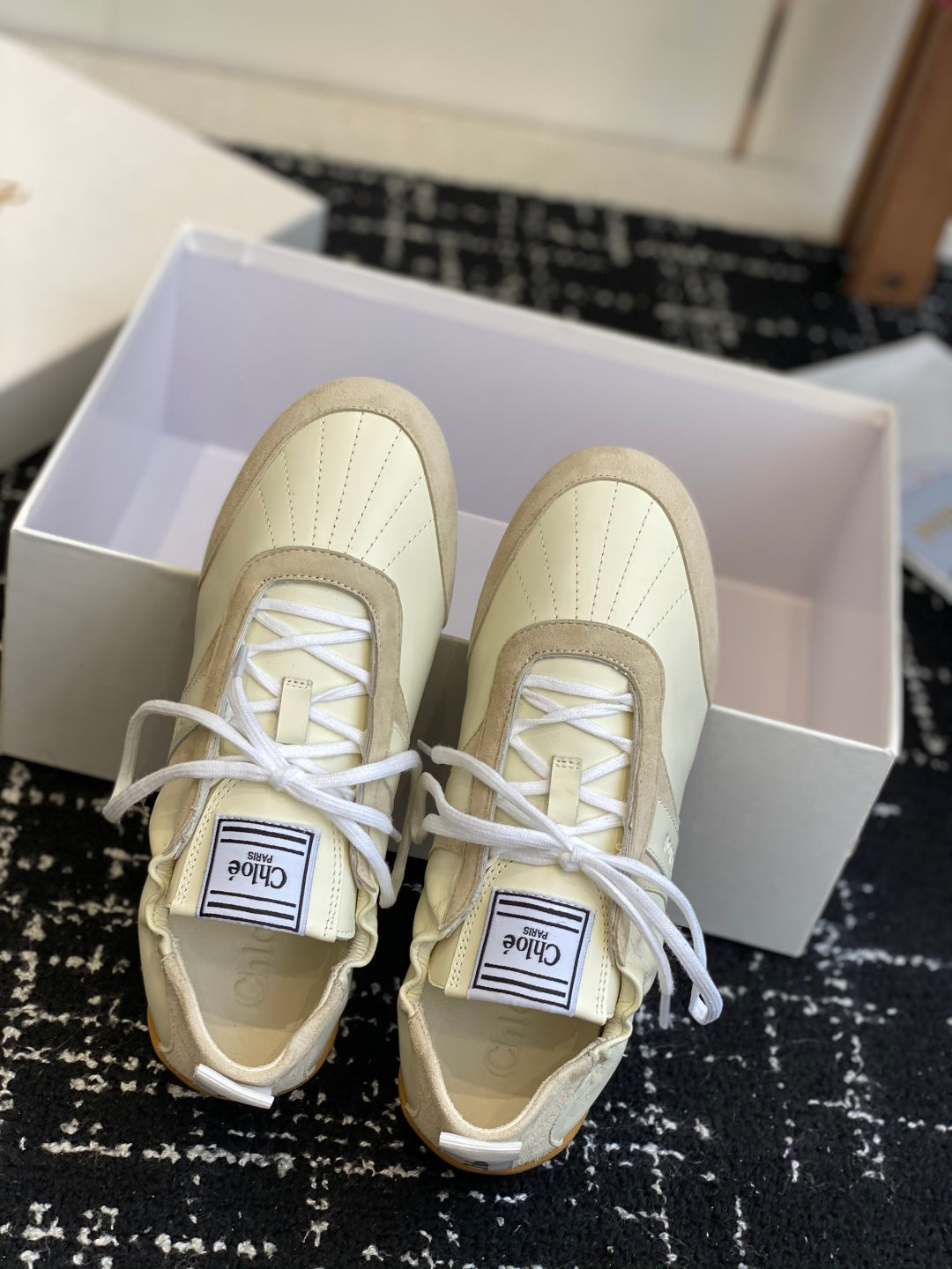 Chloé Kick Sneakers Cream  Suede Lambskin 862647