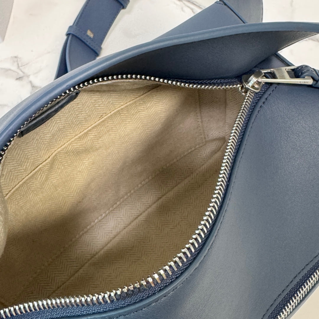 Loewe Puzzle Waist Bag 24 Navy Blue Cowhide