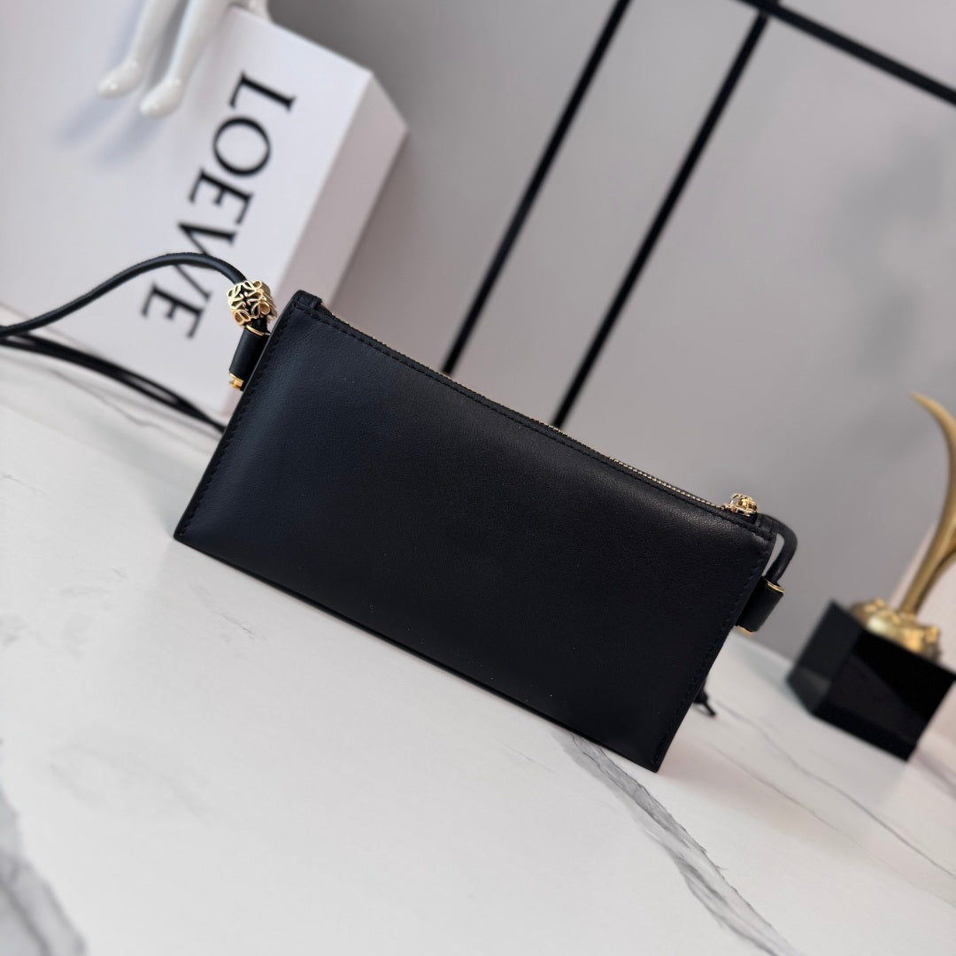 Loewe Joya Pouch Black Calfskin 289464