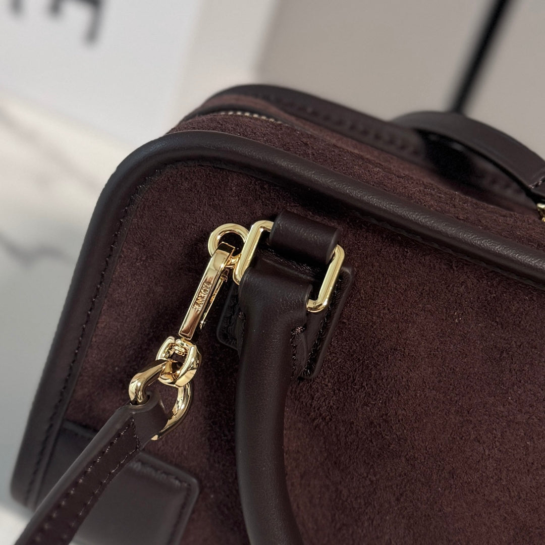 Loewe 2026 Amazona 180 Bag 20cm Brown Soft Calfskin 289375