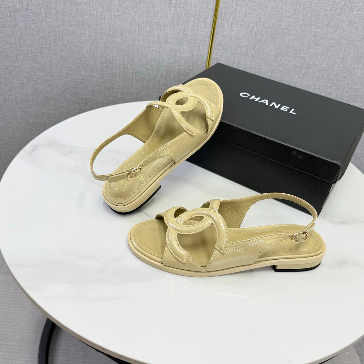 CC 26s Interlocking CC Slingback Sandals Beige Leather 167669