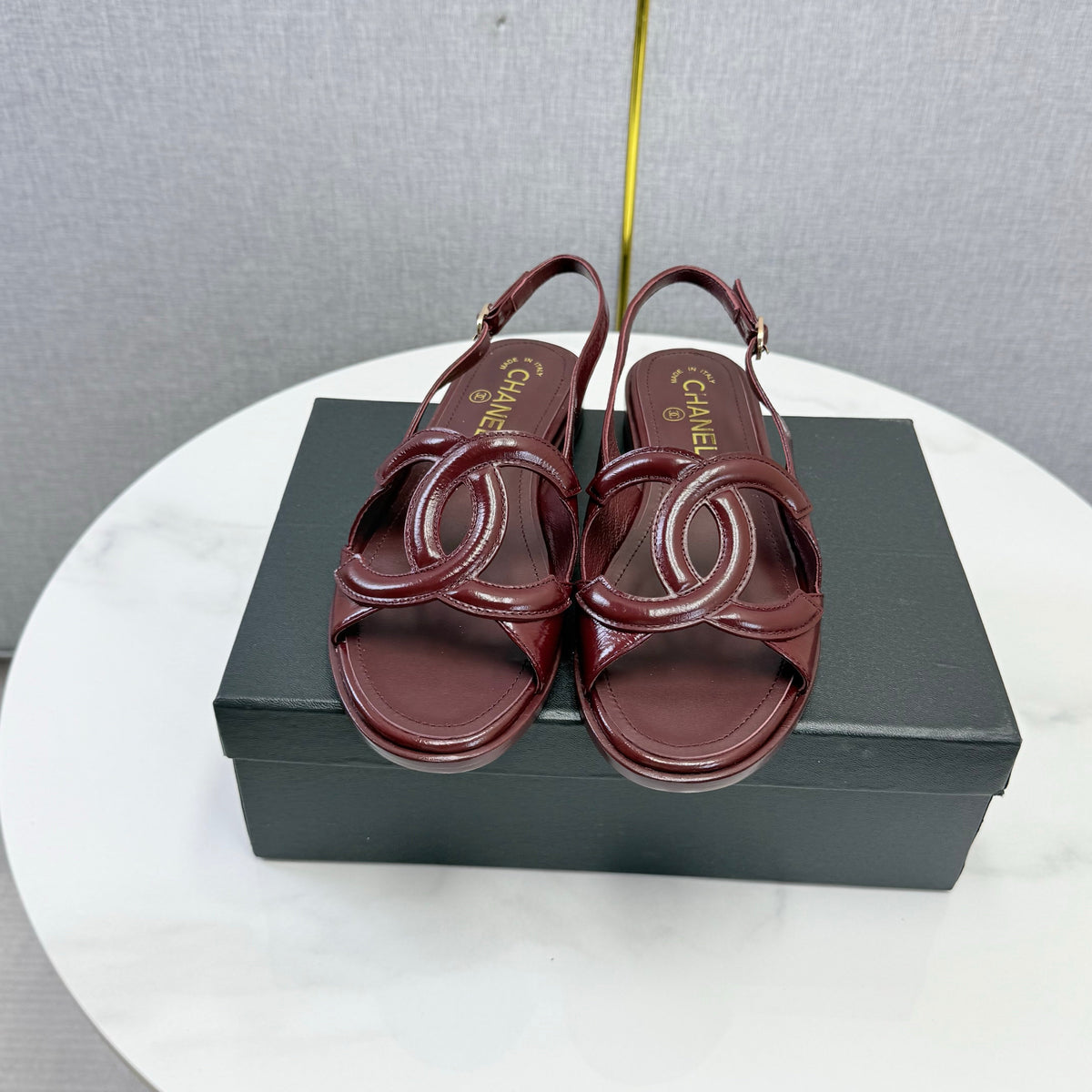 CC 26s Interlocking CC Slingback Sandals Burgundy Leather 167670