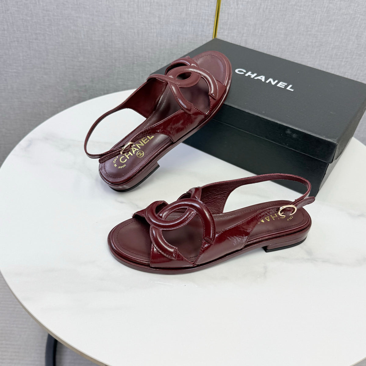 CC 26s Interlocking CC Slingback Sandals Burgundy Leather 167670