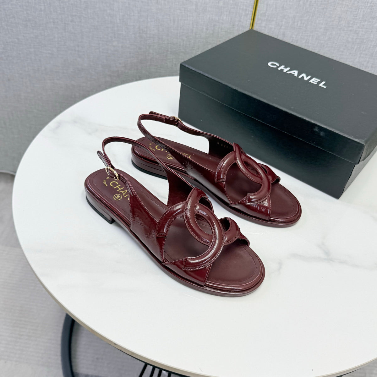 CC 26s Interlocking CC Slingback Sandals Burgundy Leather 167670