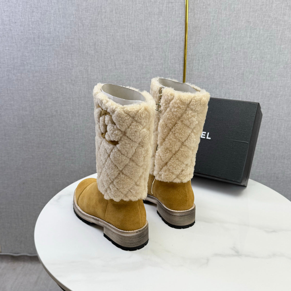 CC 26s Mid Calf Boots Beige Suede Quilted Shearling 167737