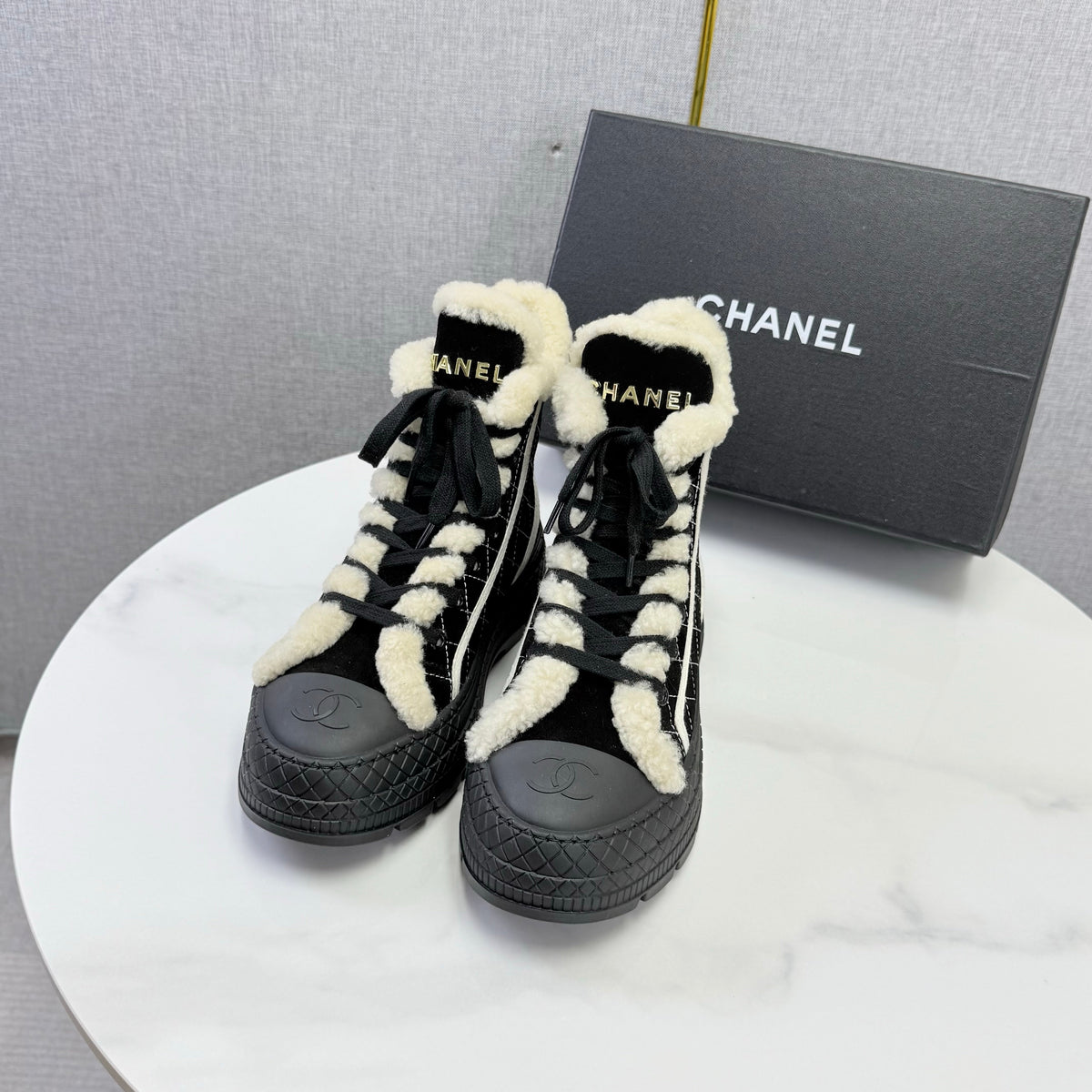 CC 26s Quilted Shearling Lined Sneakers Black Velvet 167740