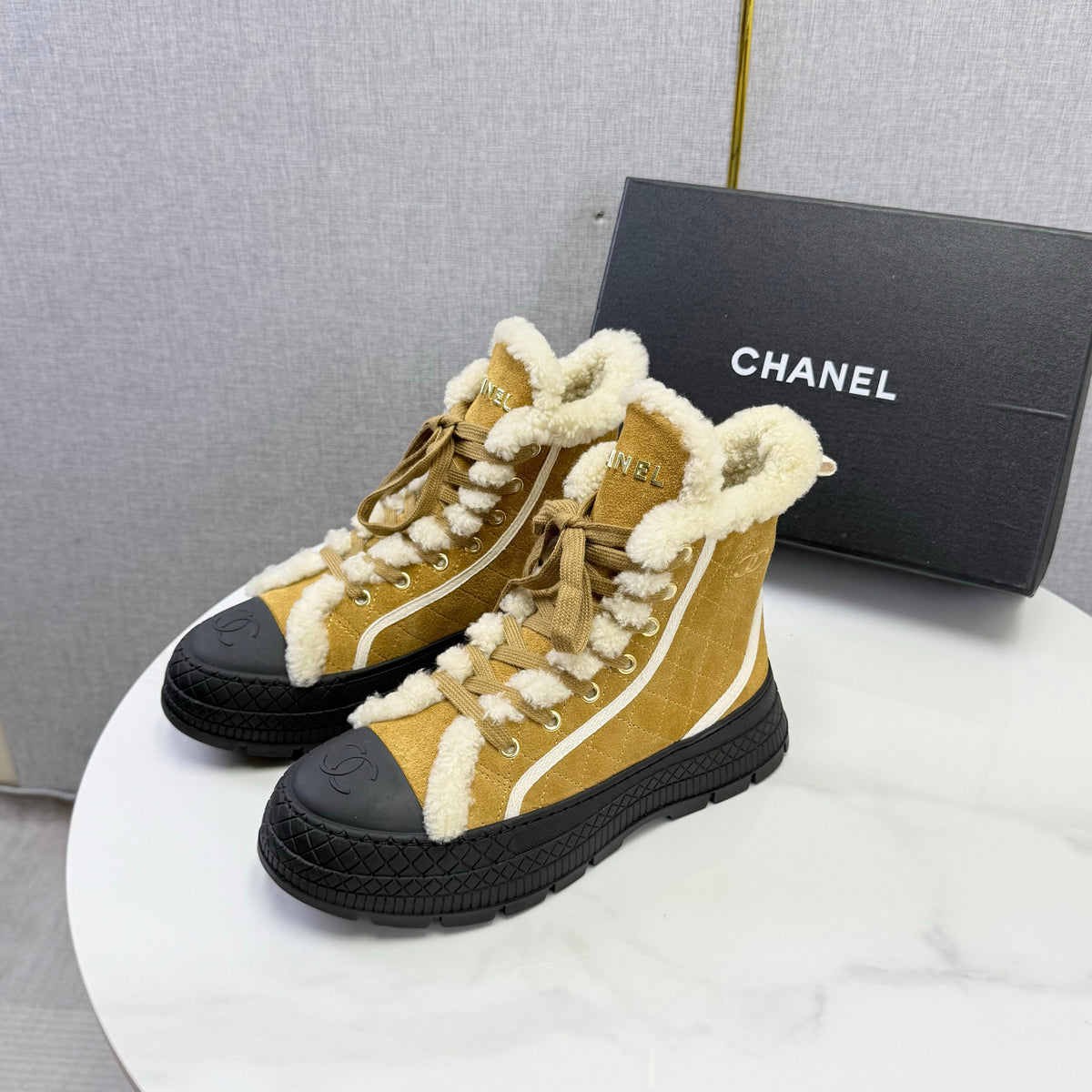 CC 26s Shearling Lined Sneakers Beige Suede 167741