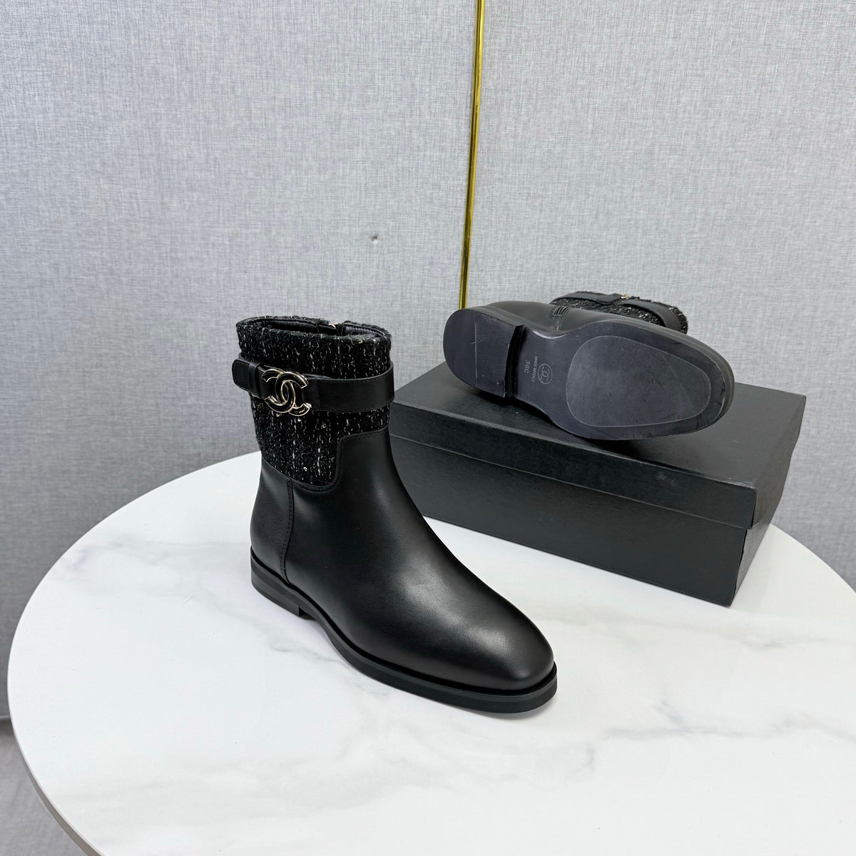 CC 26s Dark Tweed Trim Ankle Boots Black Leather 167518
