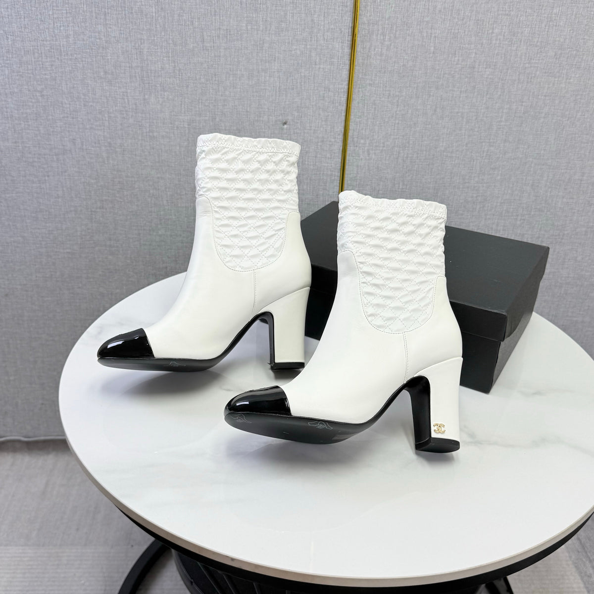 Chanel 26s Quilted Ankle Boots White Black Leather 167806