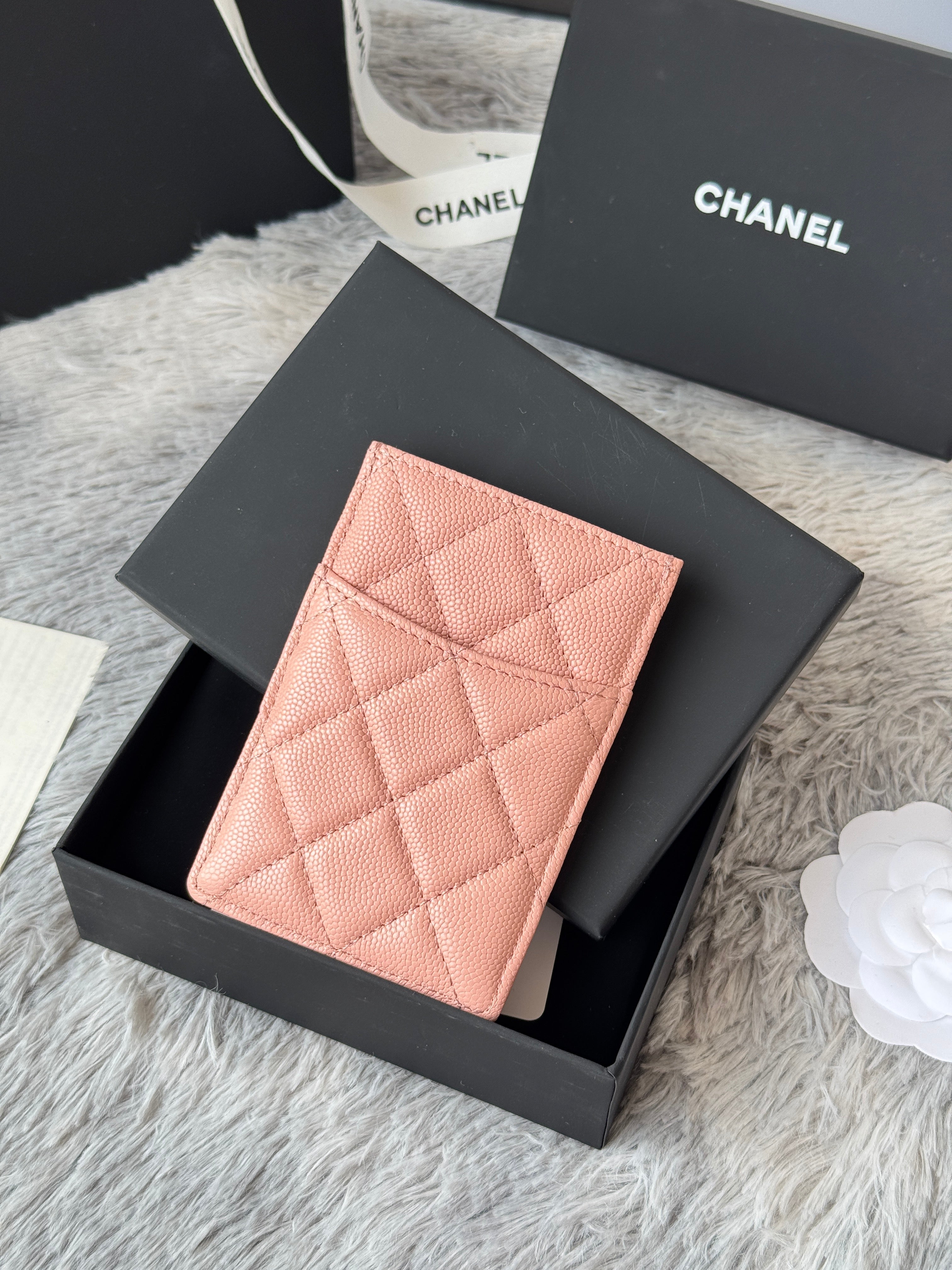 CC Carld Holder Light Pink Grain Calfskin 242692