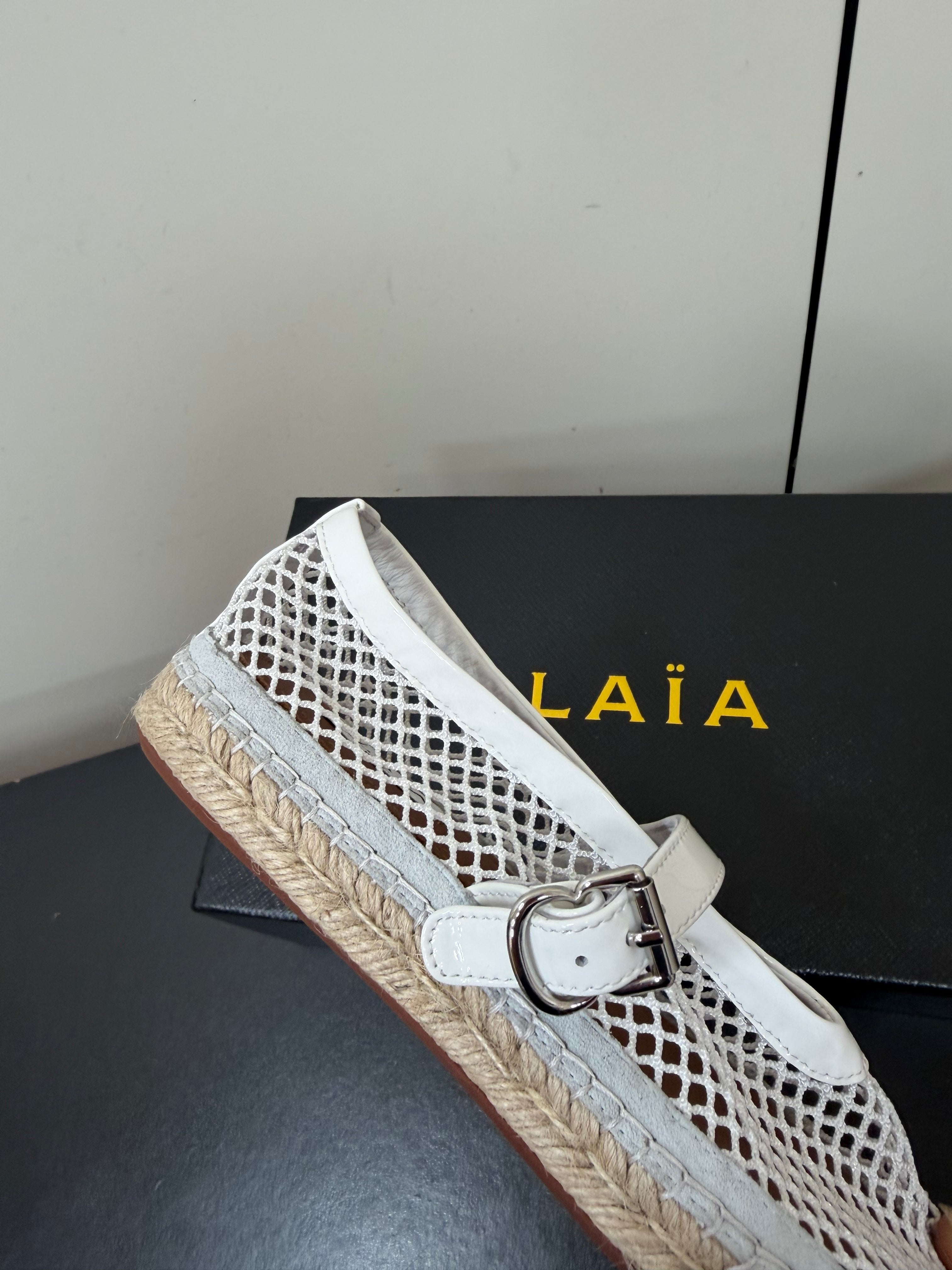 Alaia 26s Espadrilles White Patent Leather Mesh  984736