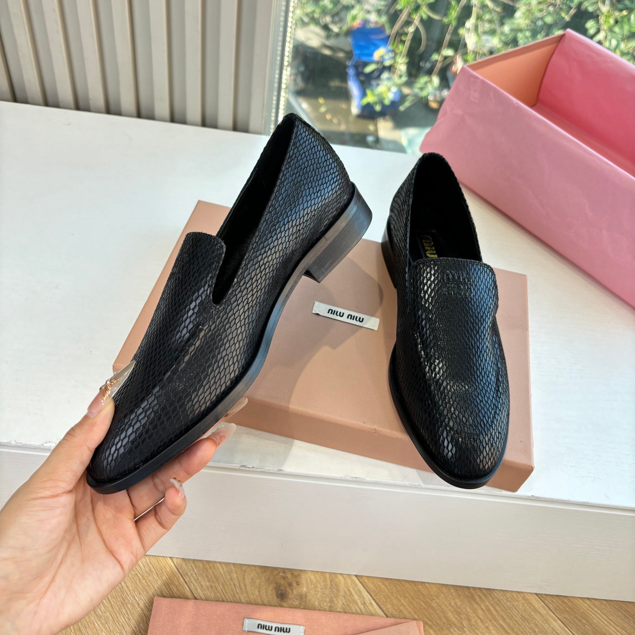Miu 26s Loafers In Black Snake Embossed Calfskin