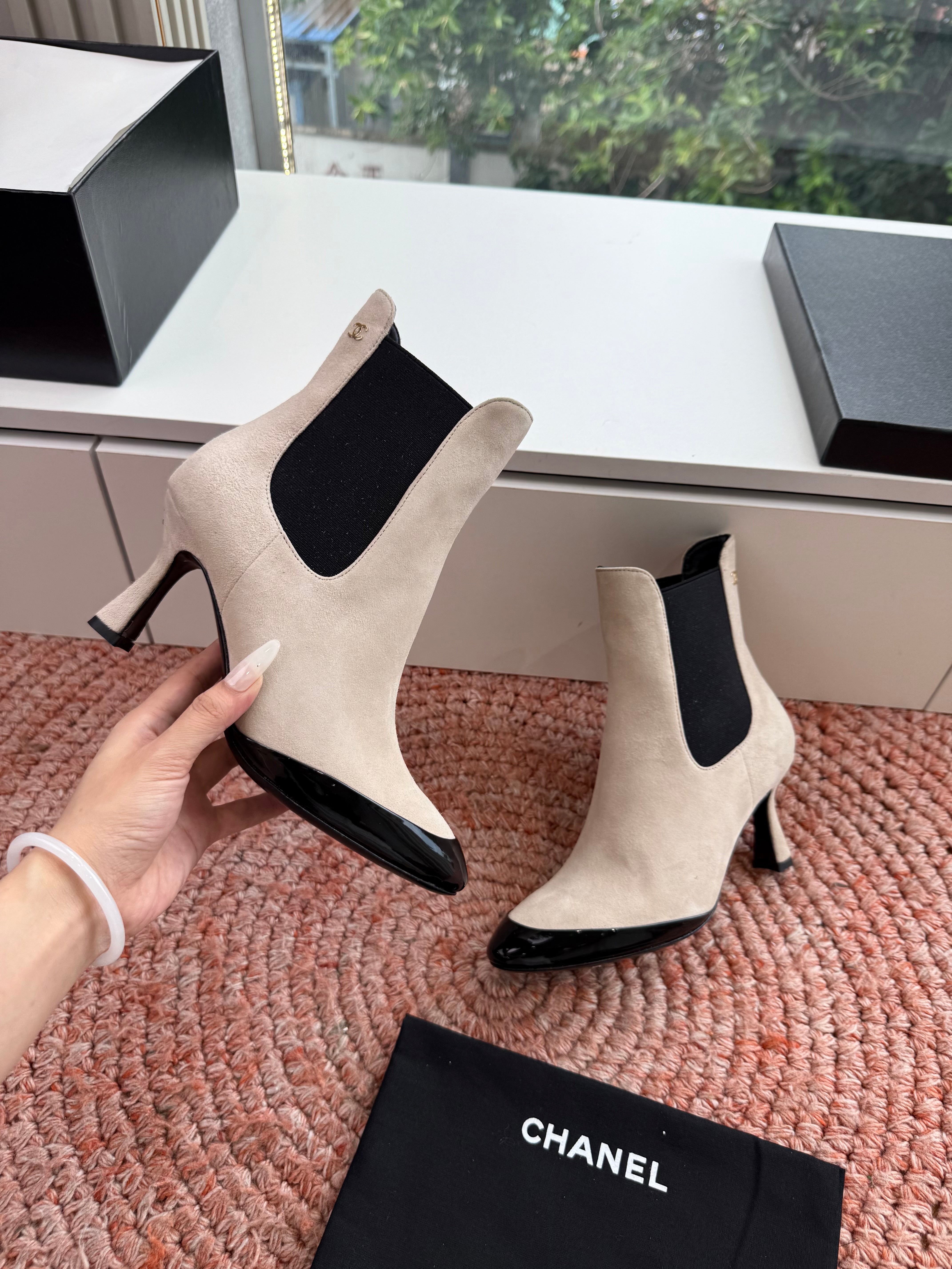 CC 26s Boot Black Khaki Suede Patent Leather 916018