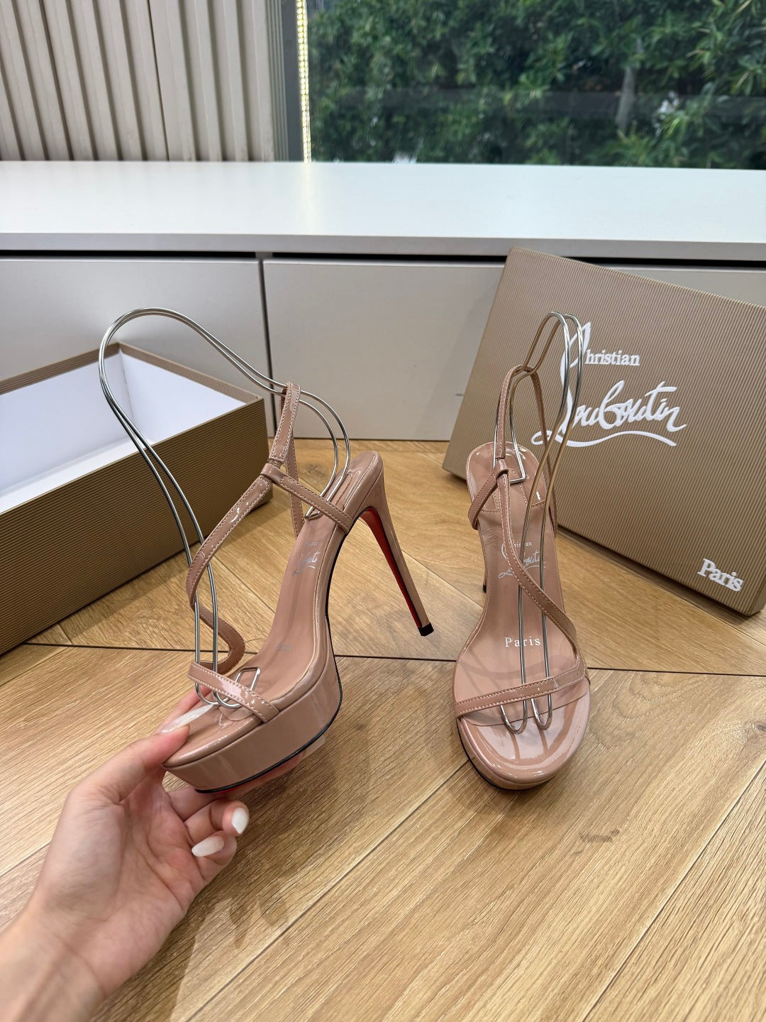 CL 26s Rosalie Alta 15cm Sandal Taupe Leather 932671