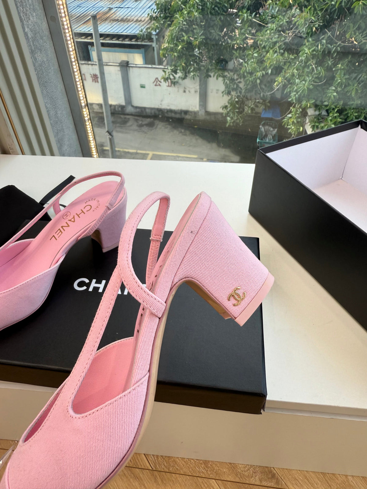 CC 26s Square Toe Slingback Pumps Pink Canvas 126545