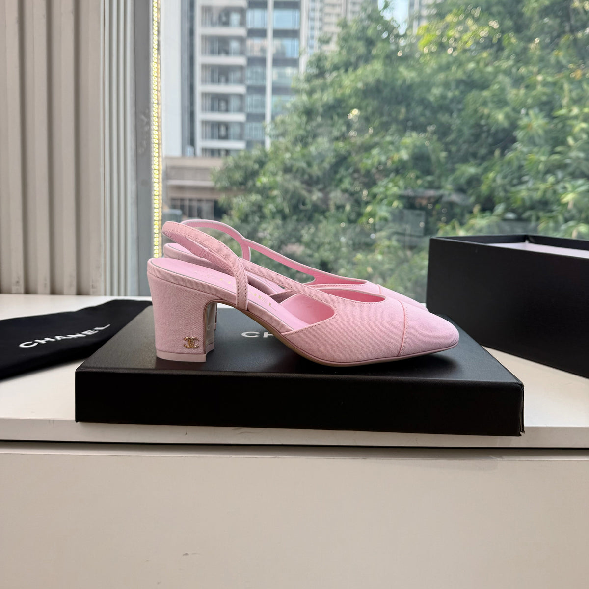 CC 26s Square Toe Slingback Pumps Pink Canvas 126545