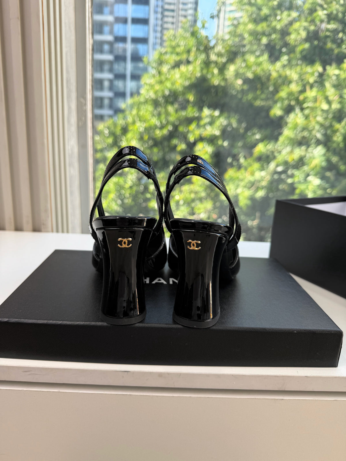 CC 26s Cap Toe Slingback Heels 6.5cm Black Patent 168806