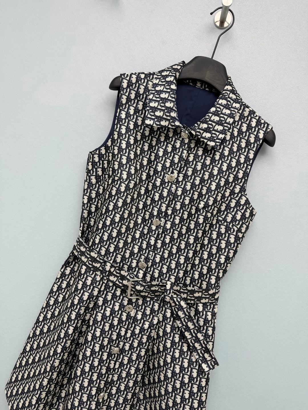 CD Oblique Jacquard Sleeveless Shirt Dress 394357