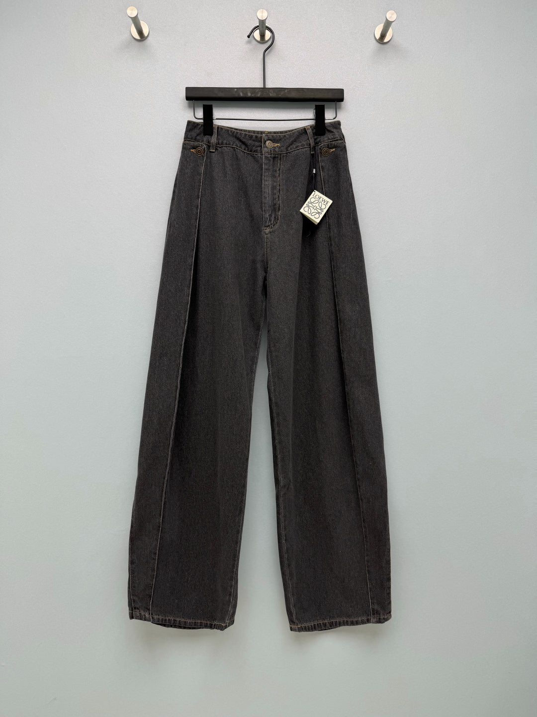 Loewe 26s Pleated Wide-Leg Jeans Grey Cotton 411625