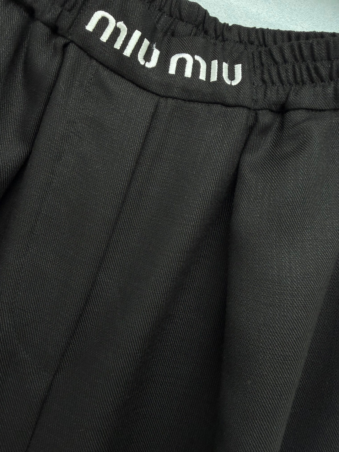 Miu 26s Wide-Leg Pants Black Polyester 421433