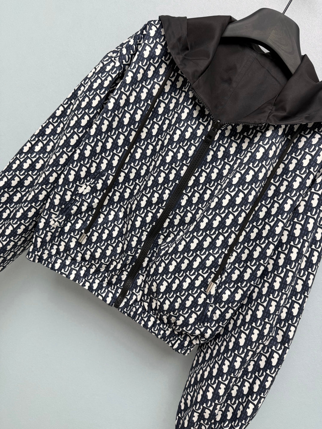 CD 26s Reversible Jacket Black White Polyester 425186