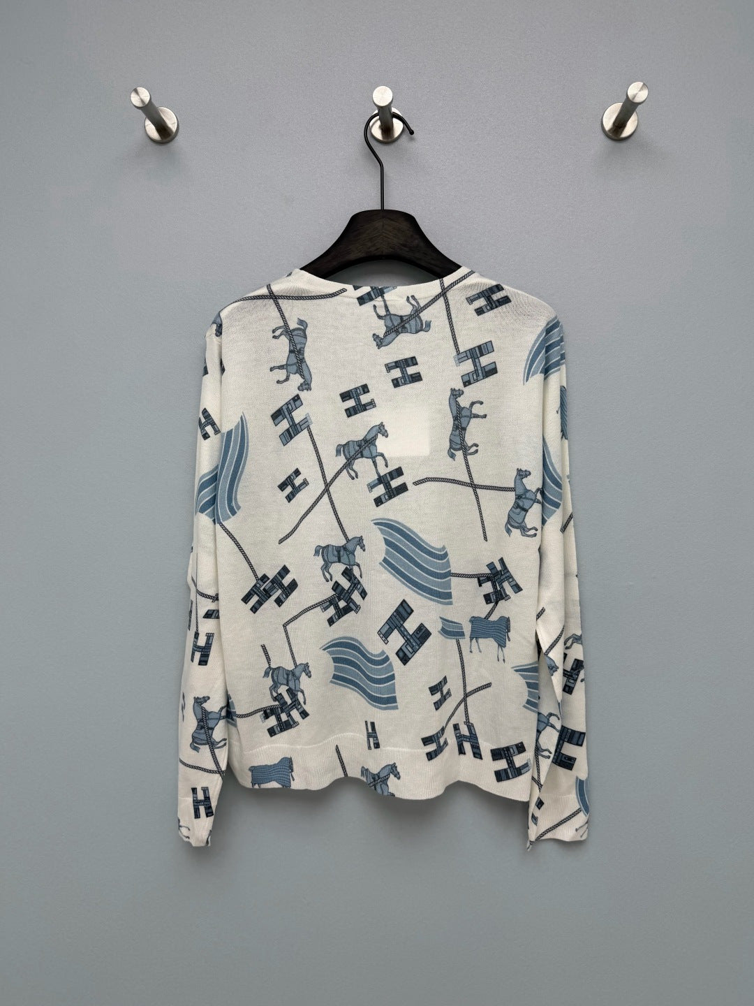 HM 26s Equestrian-Style Thin Knit Cardigan Wool 425159