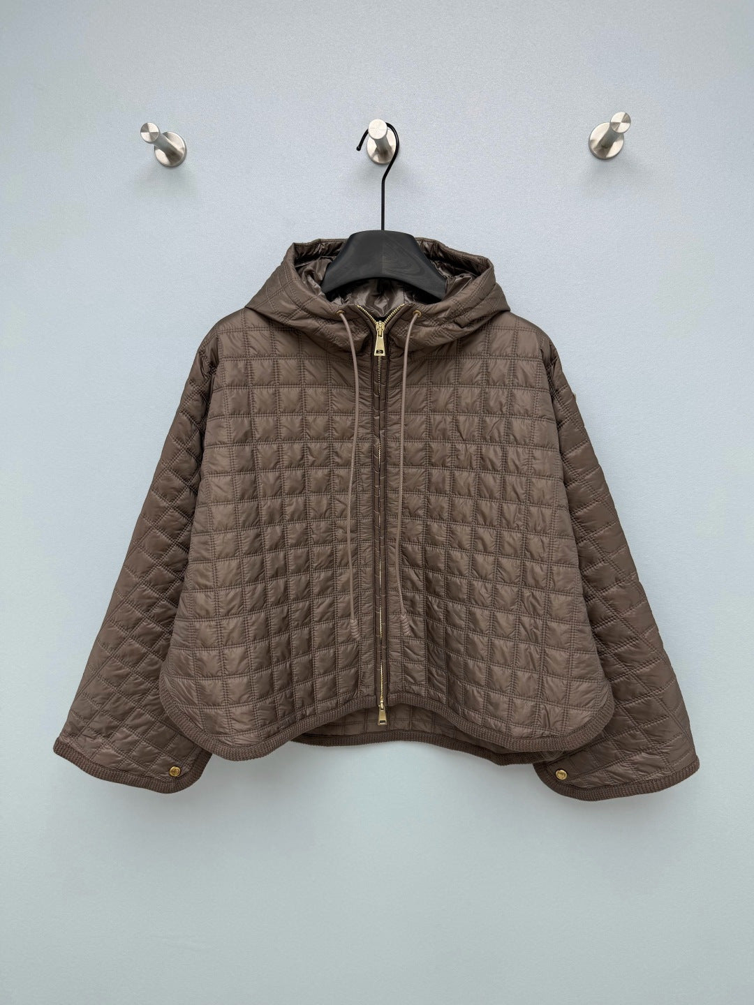 Moncler 26s Padded Coat with Classic Check Quilting Taupe 425138
