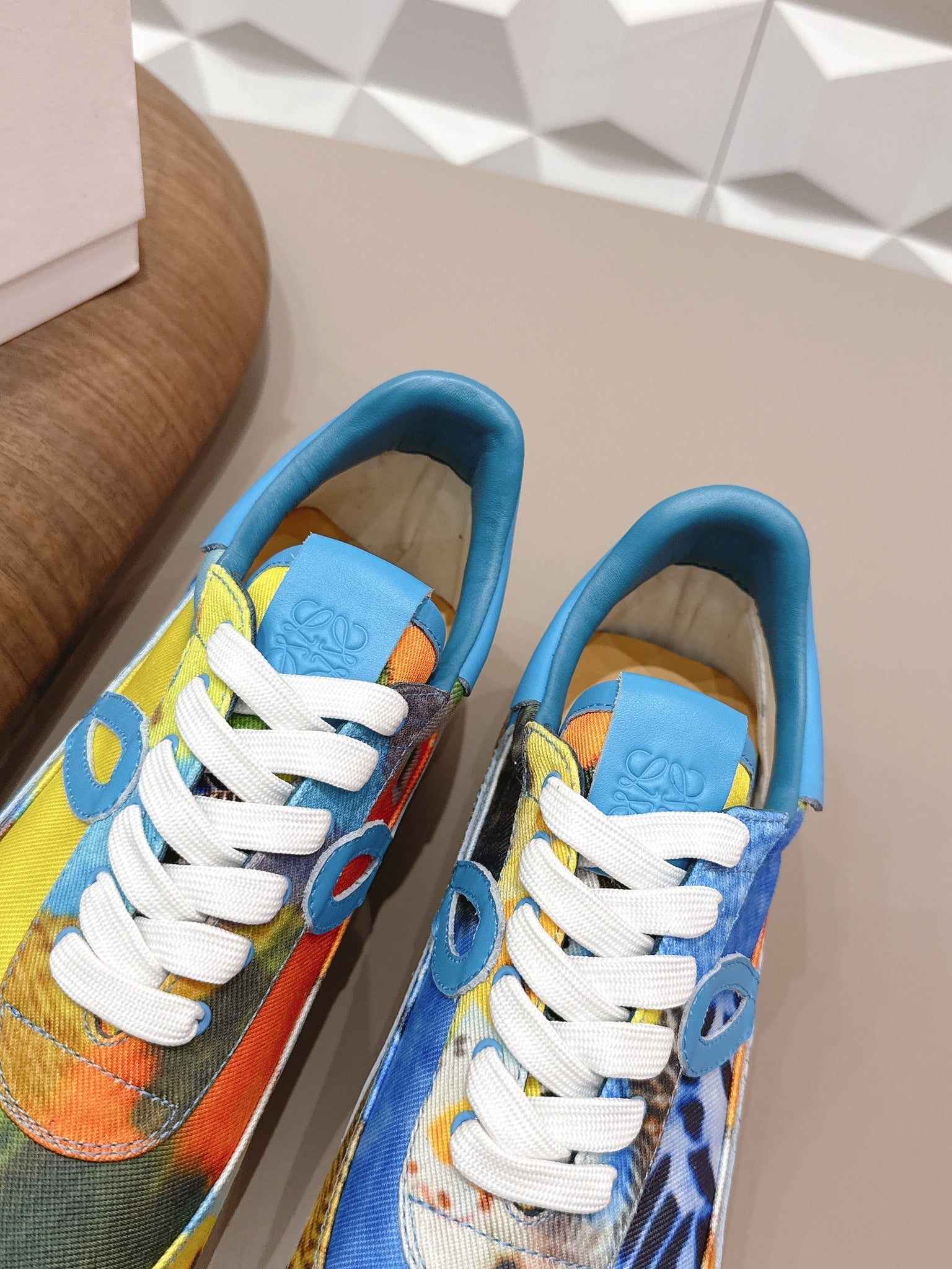 Loewe 26s Flow Runner Sneaker In Multicolor Fabric And Calfskin Style 3