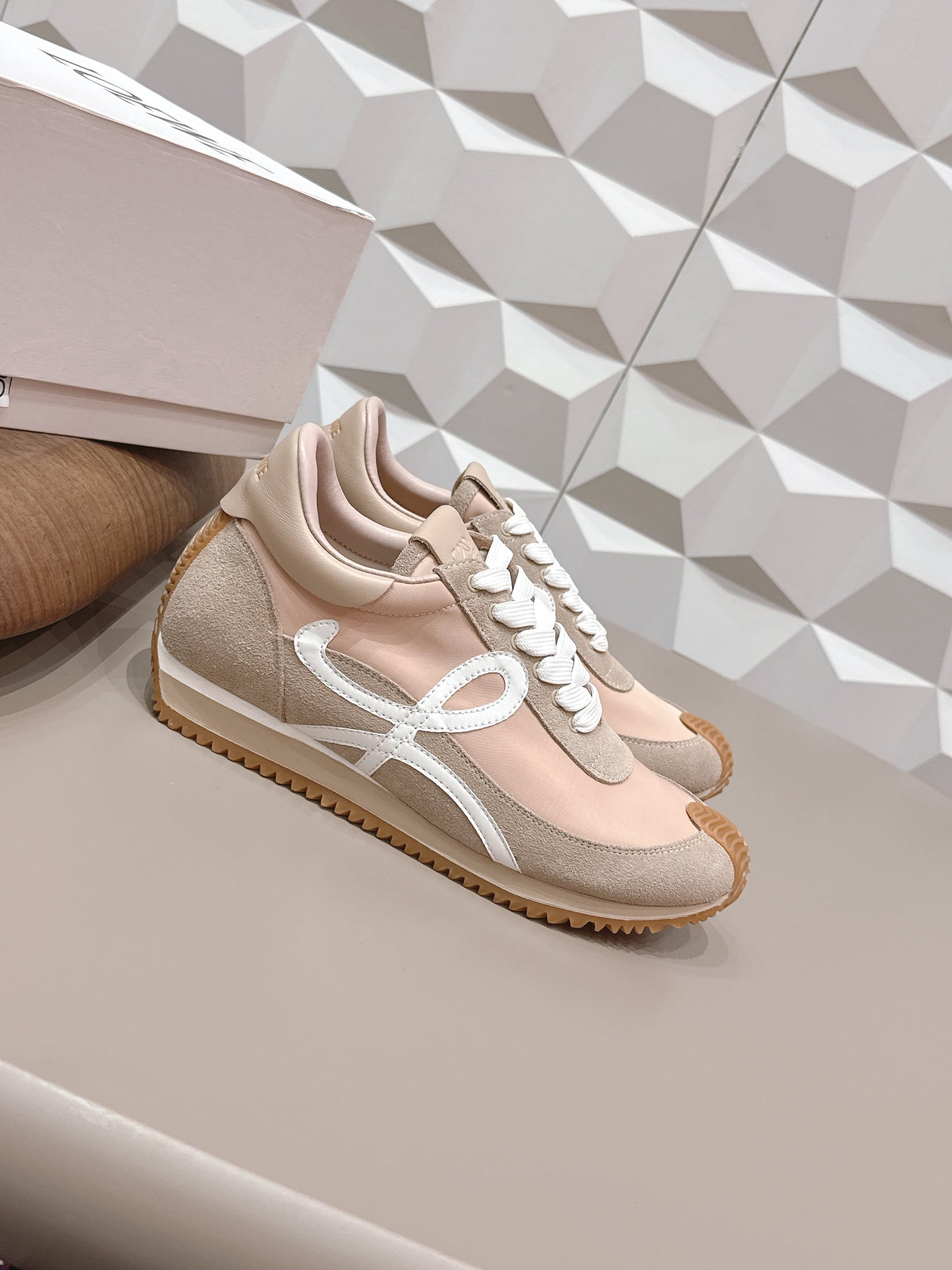 Loewe 26s Flow Runner Sneaker In Light Beige Suede And Calfskin