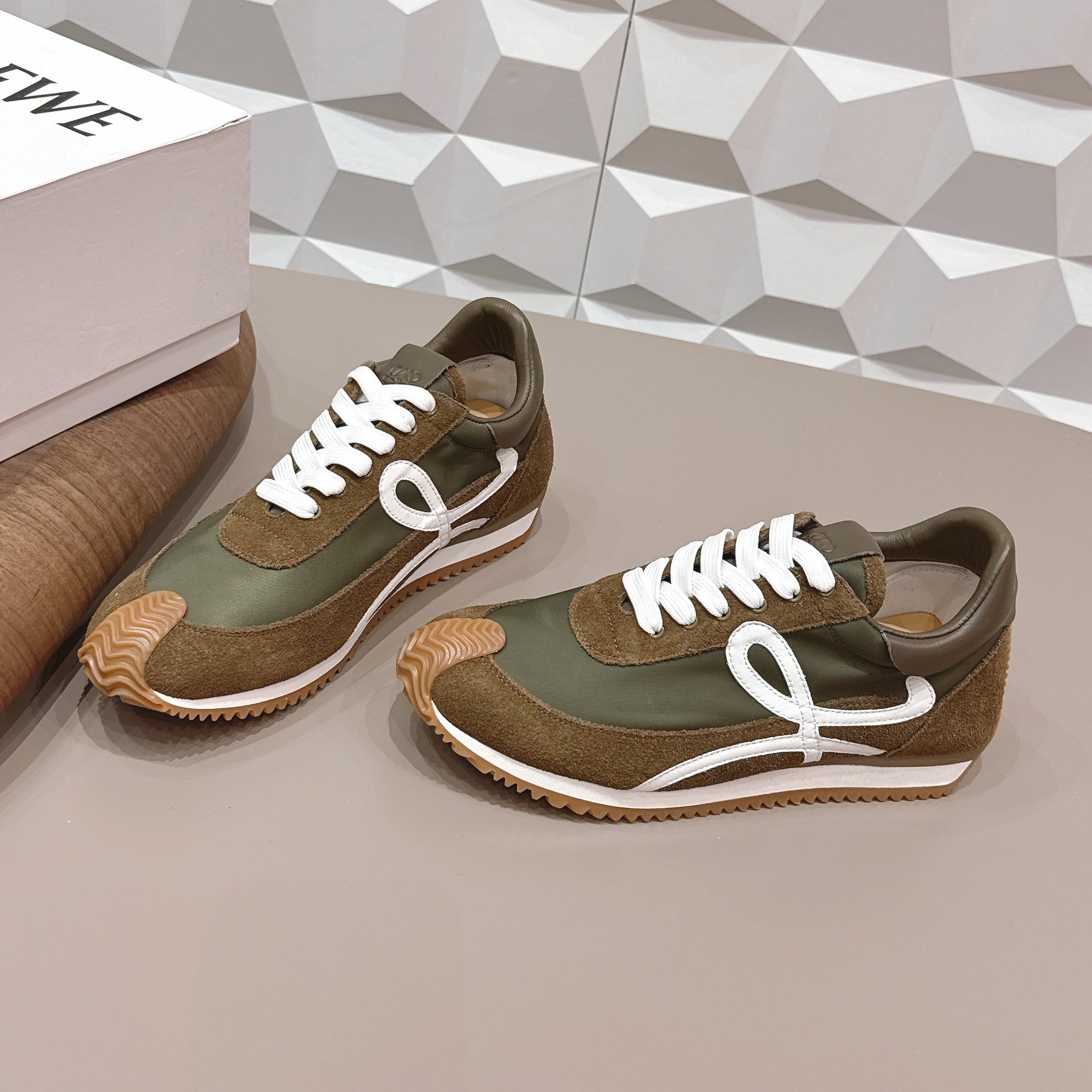 Loewe 26s Flow Runner Sneaker In Dark Brown Suede And Calfskin