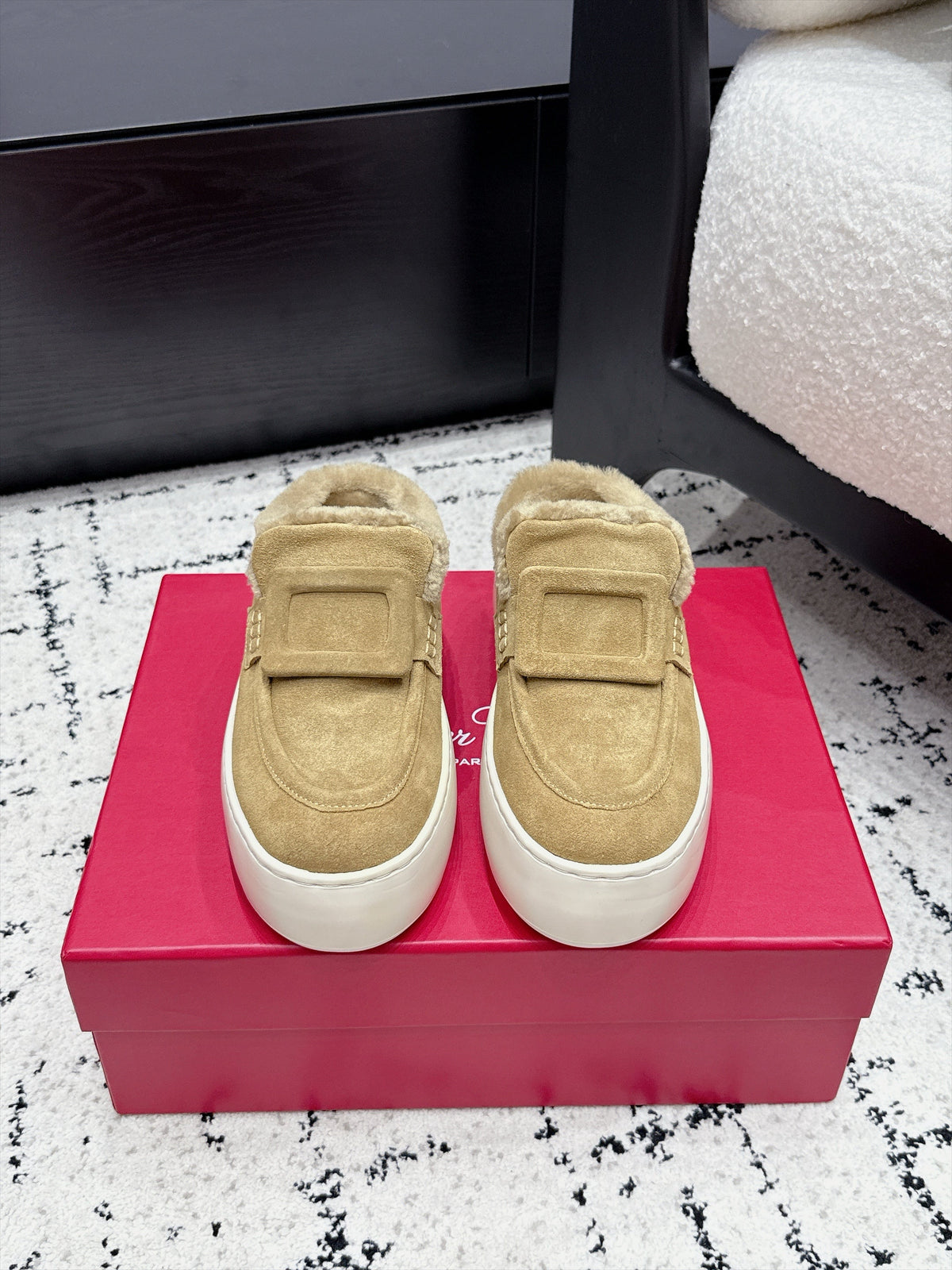 RV 26s Viv' Up Mules 4cm Beige Suede 120988